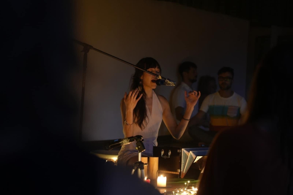 Julianna Bloodgood singing